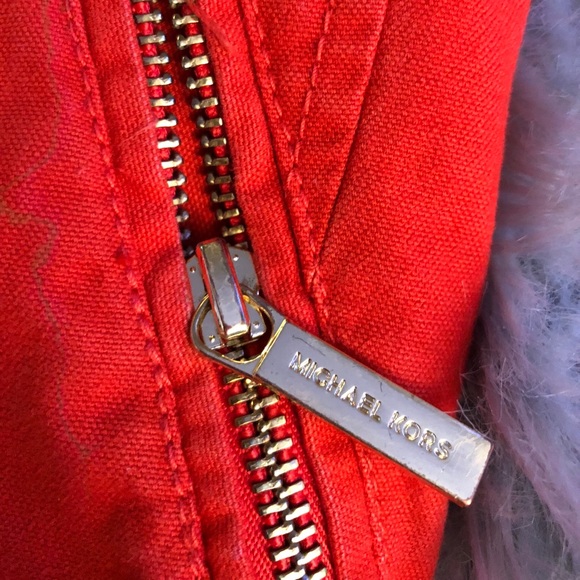 Michael KORS - Picture 4 of 7